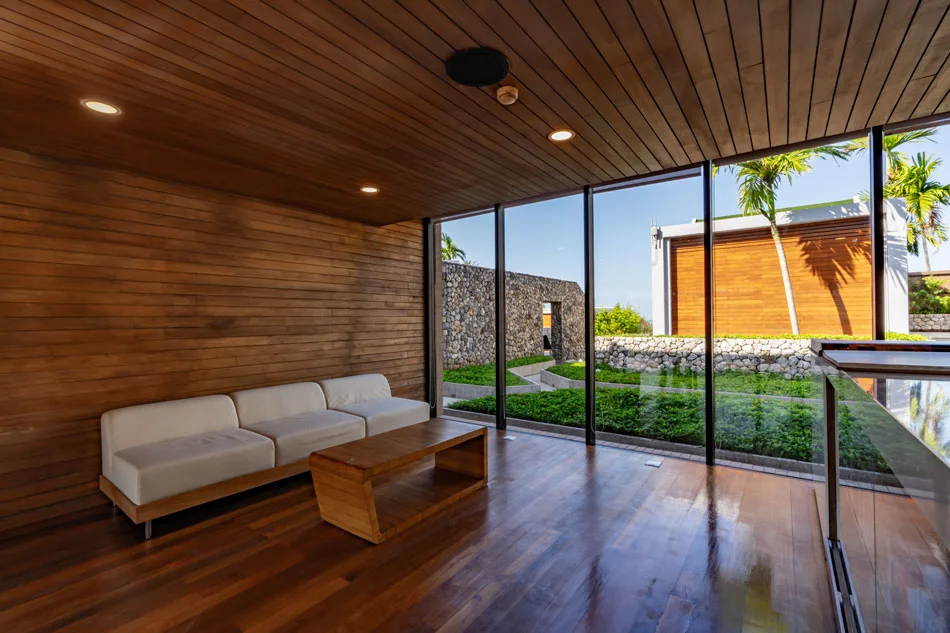 Facilities Check in Lounge at Casa de La Flora